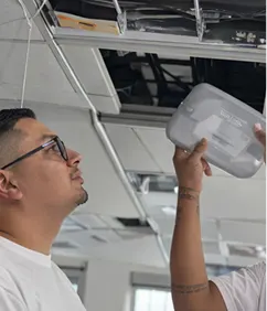 Equipe System Frame em infraestrutura e instalação